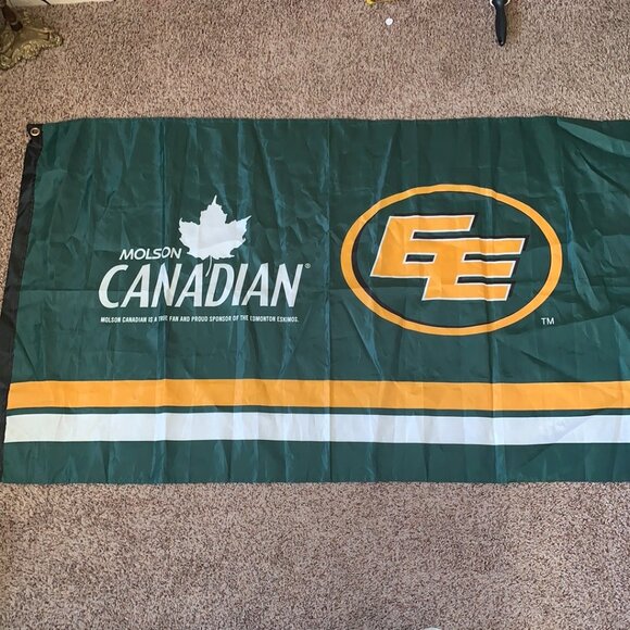 Edmonton Eskimos Lot Adult  XL Hoodie, Youth Large T-Shirt & 34.5 x 58.5 Banner - Picture 12 of 16